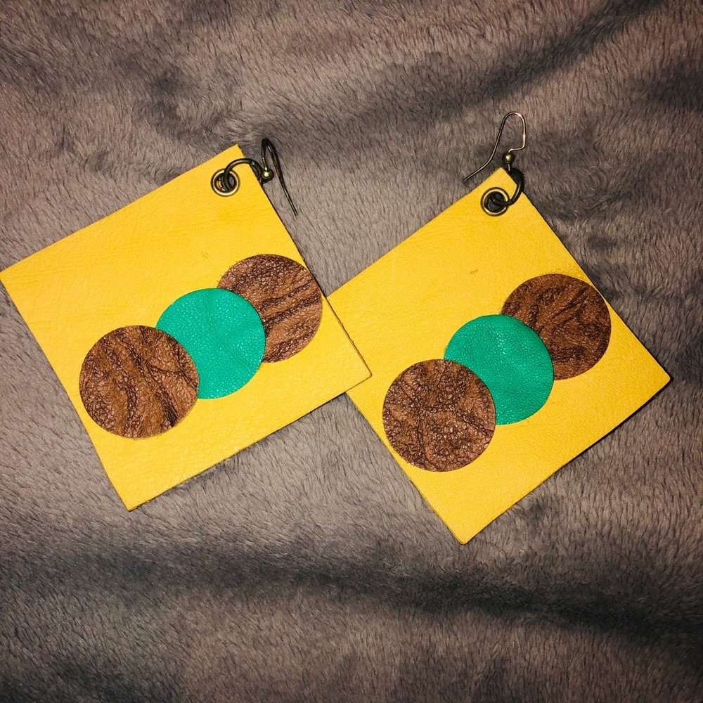 Leather squares and circles